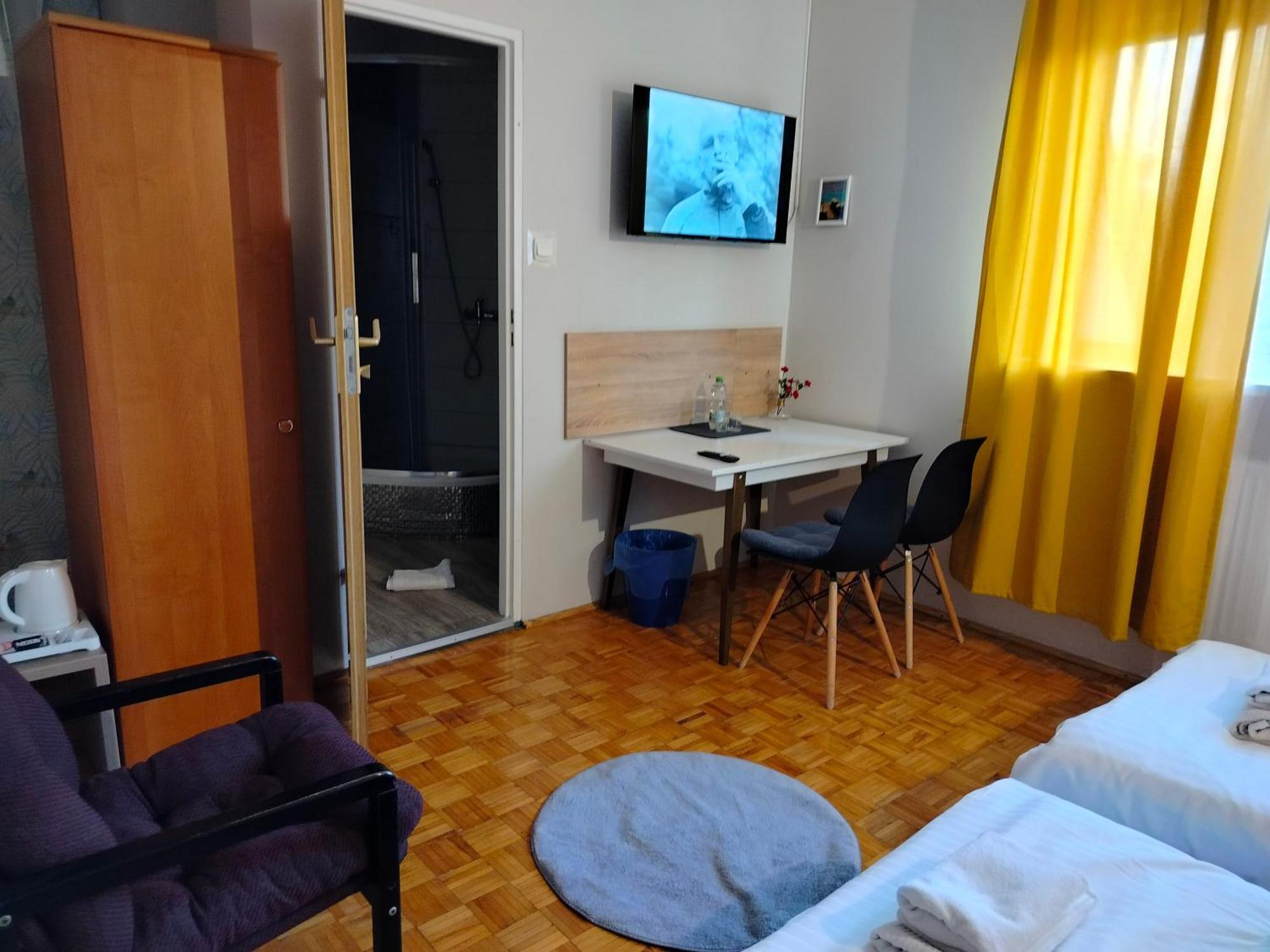 Hotelik Krakowiak Jarosław Buitenkant foto